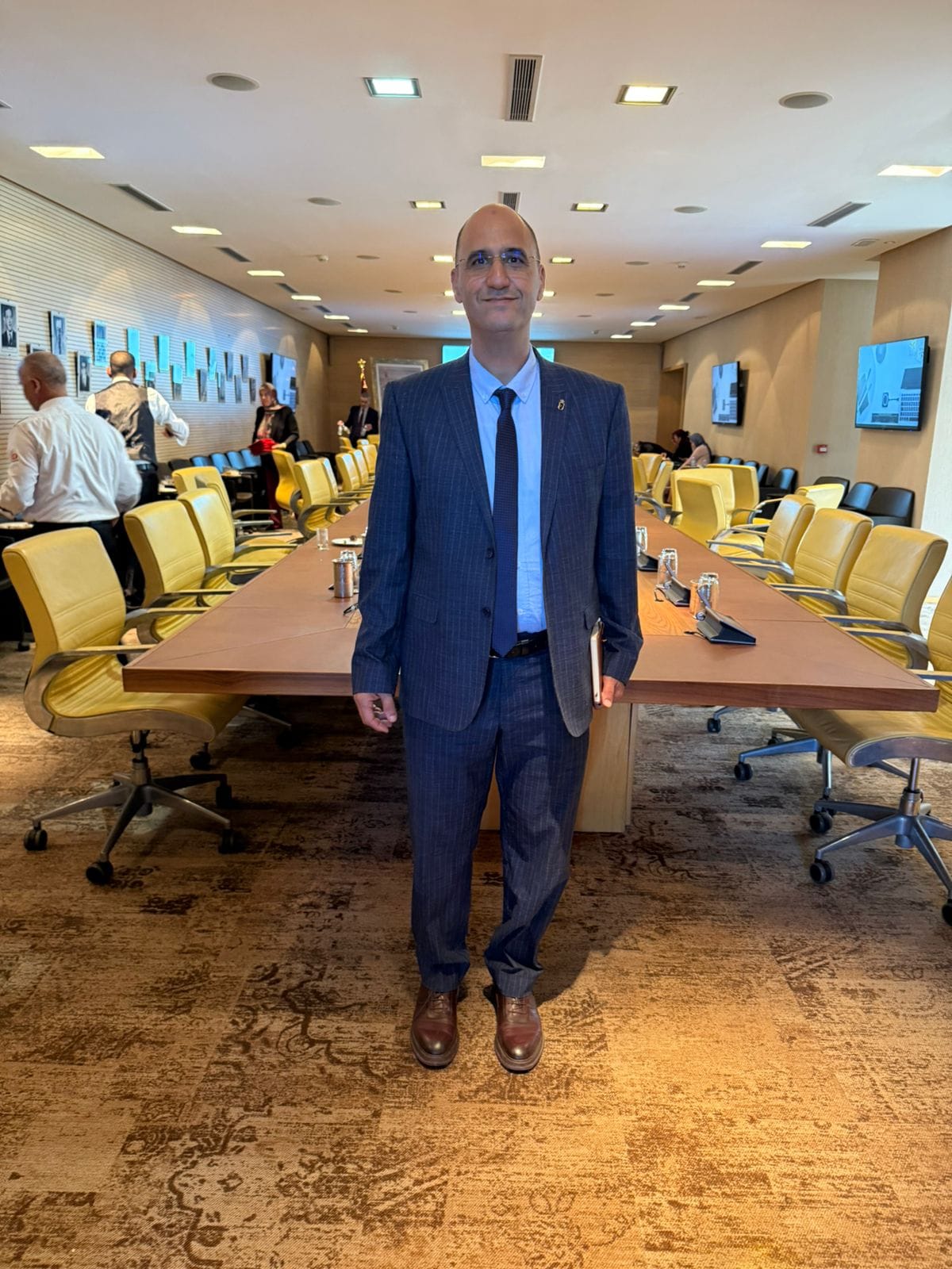 aec042c1-1b0a-4f68-93bf-c94aafe958b9